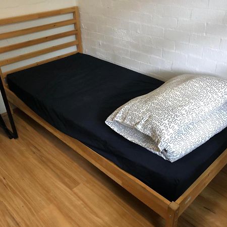 South Yarra Hostel Melbourne Bagian luar foto