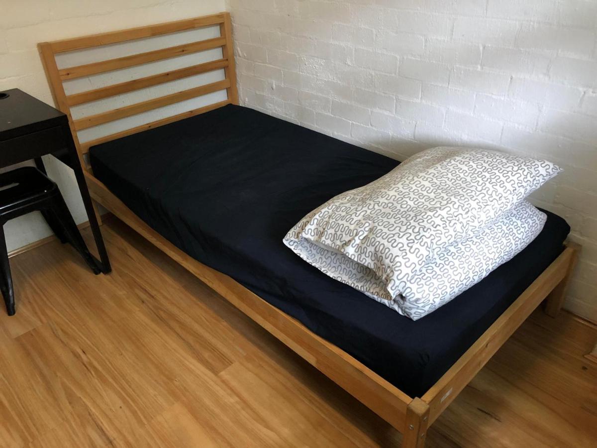 South Yarra Hostel Melbourne Bagian luar foto