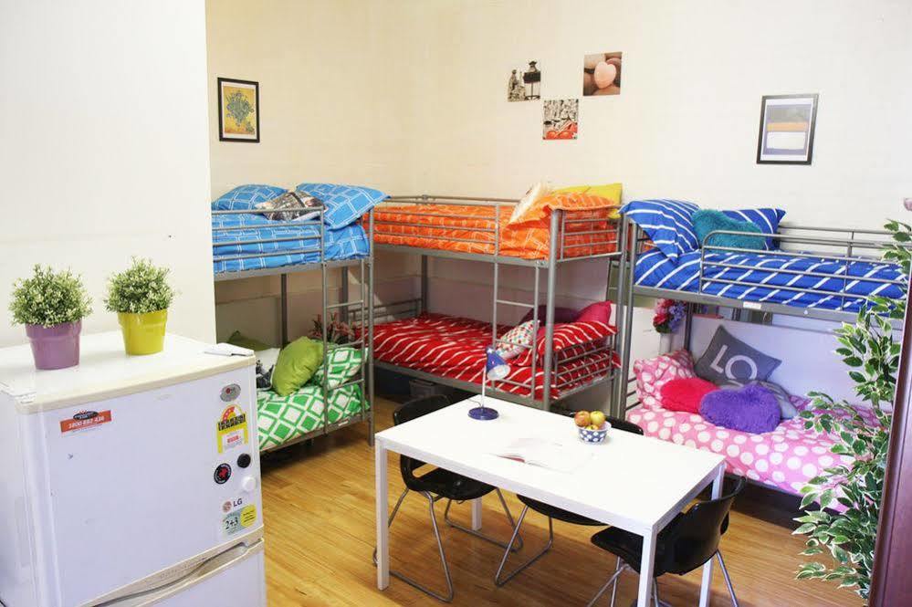 South Yarra Hostel Melbourne Bagian luar foto