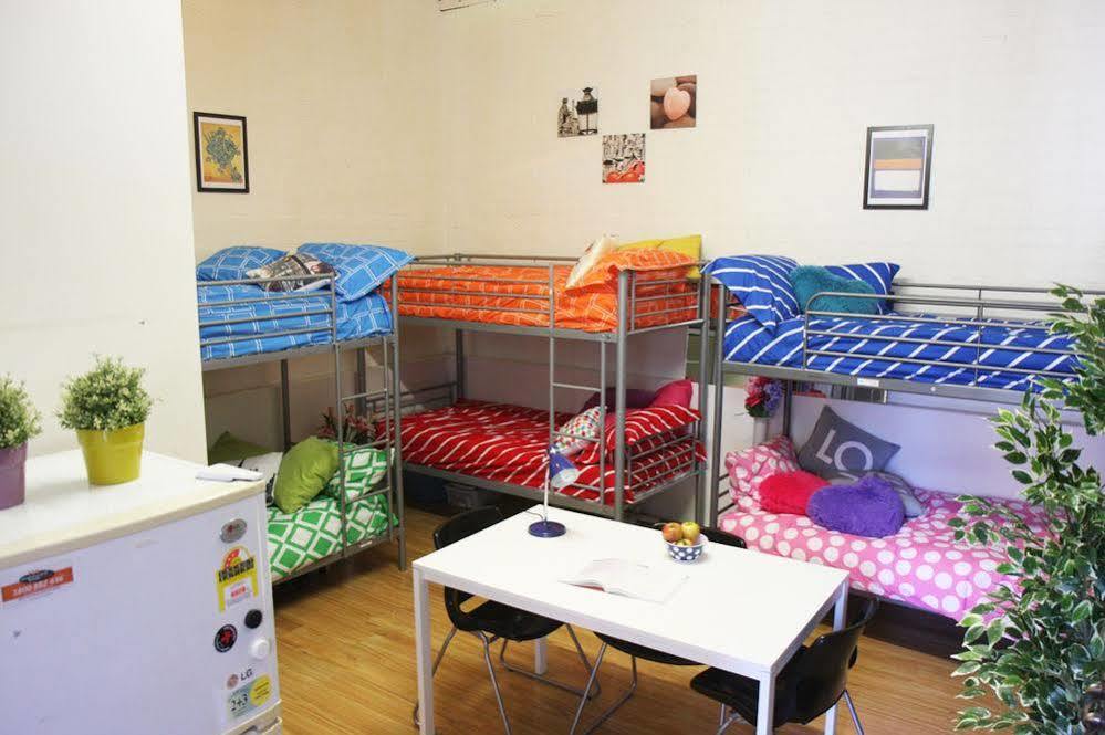 South Yarra Hostel Melbourne Bagian luar foto
