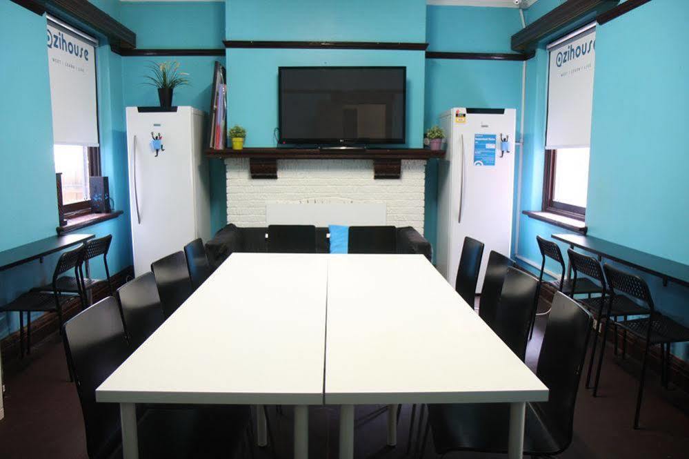 South Yarra Hostel Melbourne Bagian luar foto